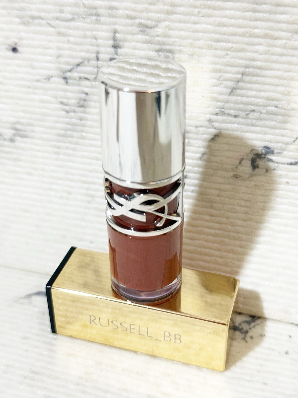 YSL Loveshine Plumping Lip Oil Gloss: #4 Honey Pure Love (Sheer Rose Brown) - Picture 4 of 8